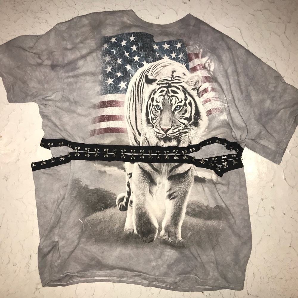 LF vintage tee
